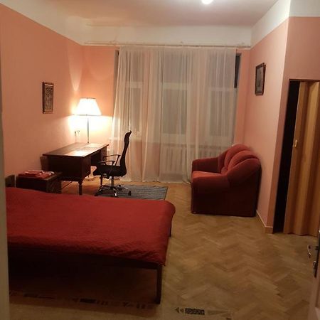 Ebu 28 Apartamento Riga Exterior foto